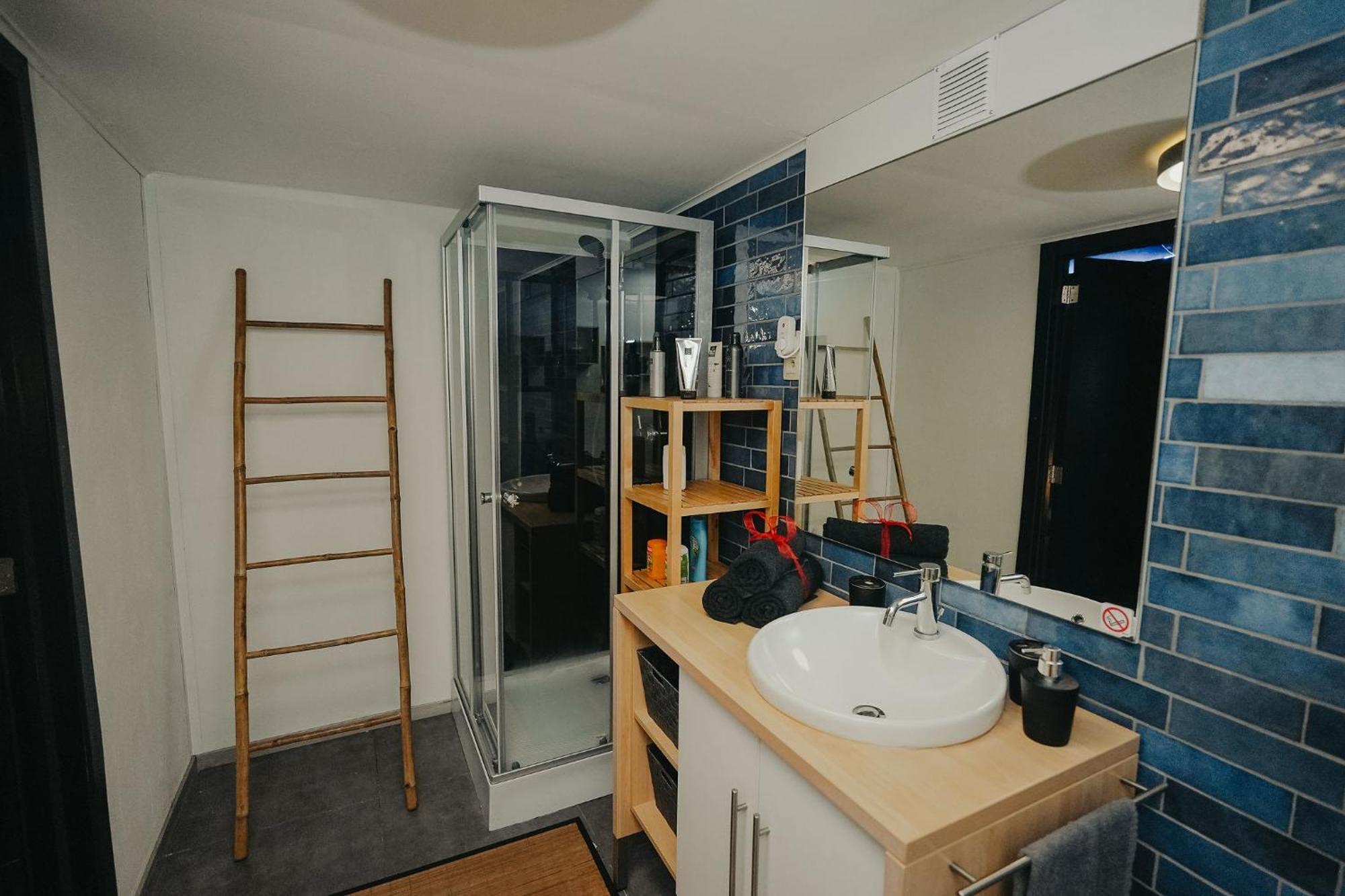 Vip Lounge Appartement Avec Jacuzzi Et Jardin Andenne Exterior photo
